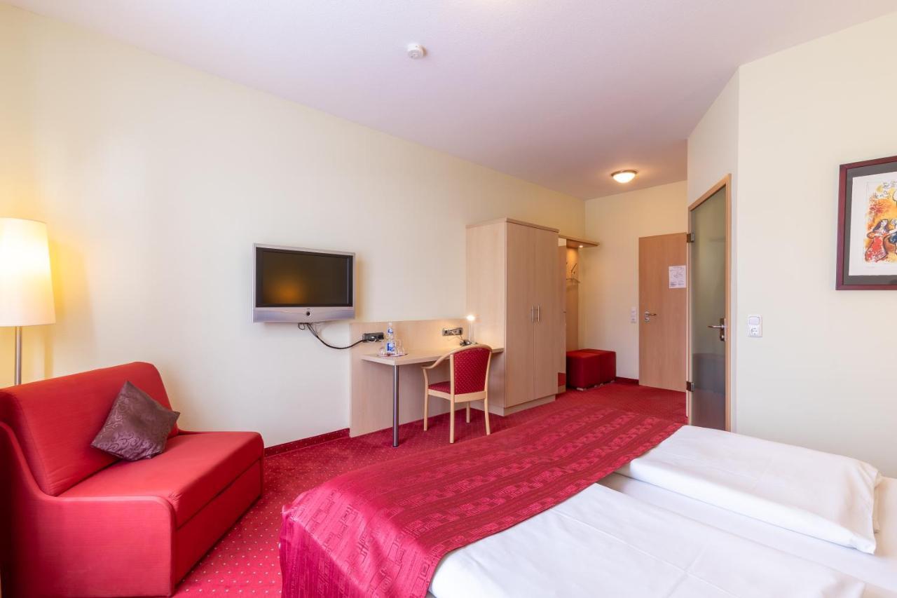 Hotel An Der Eiche Kulmbach Bagian luar foto