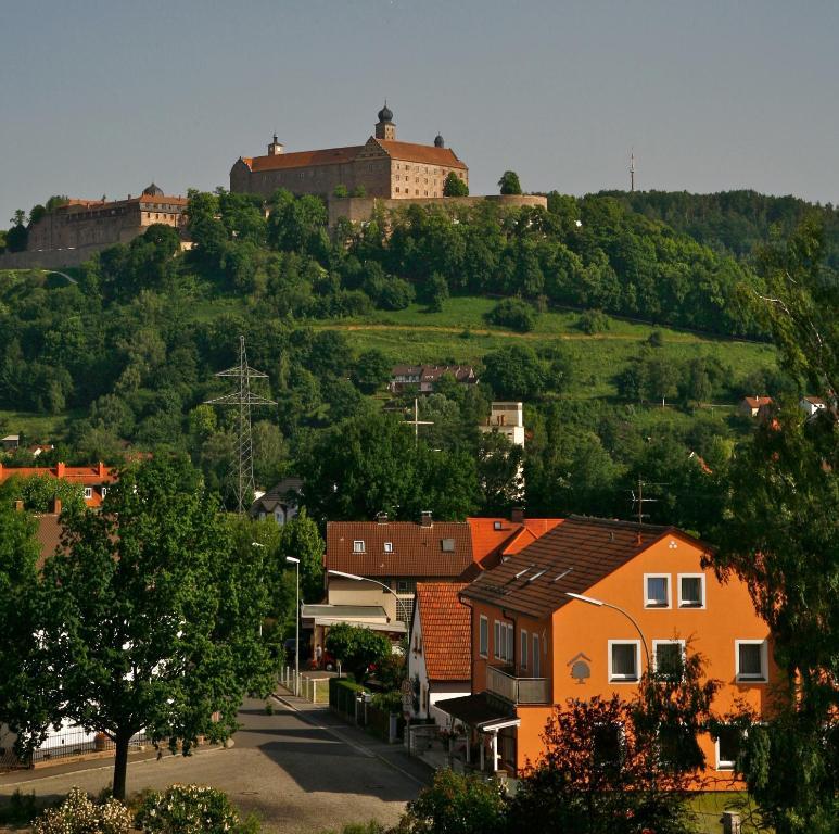 Hotel An Der Eiche Kulmbach Bagian luar foto